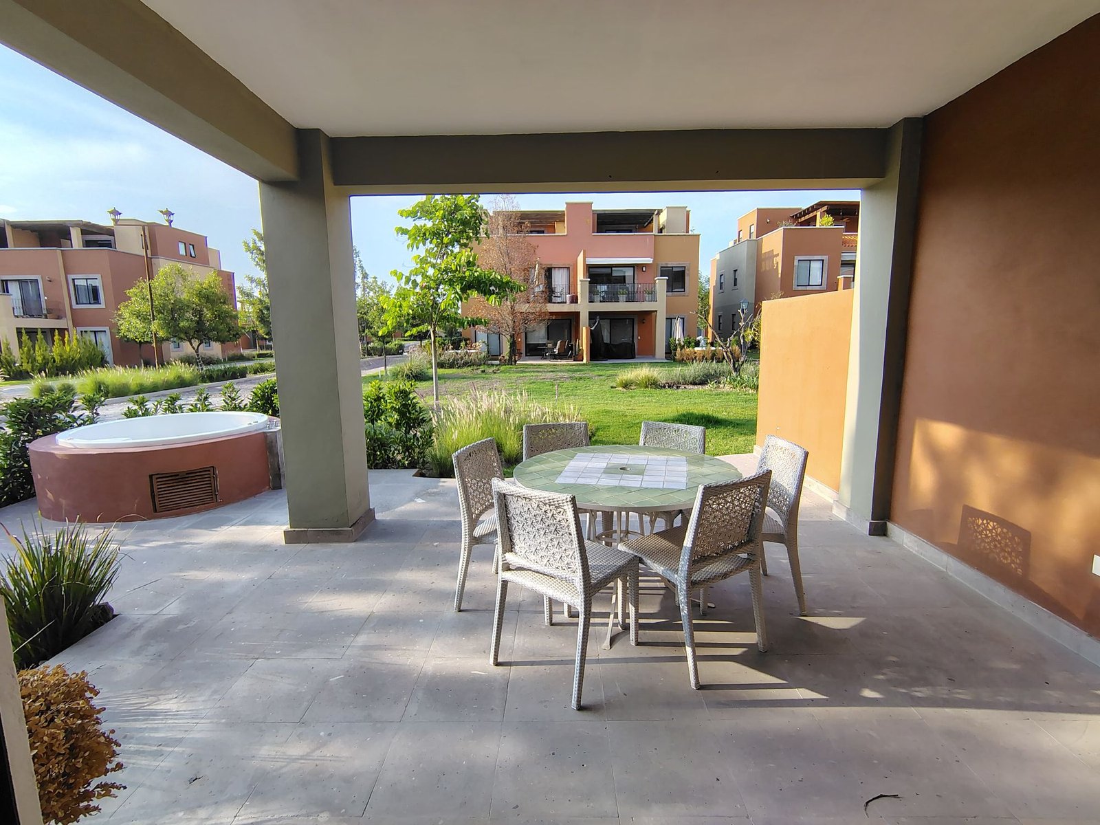 2FayQJQJj1JqLcVXWrUYRmeqlAEr8nfrikBozwi6