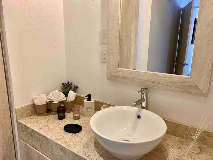 A4seSh4ph89KbTBXvomQQF0vHfzsVJbXABBS1kSn